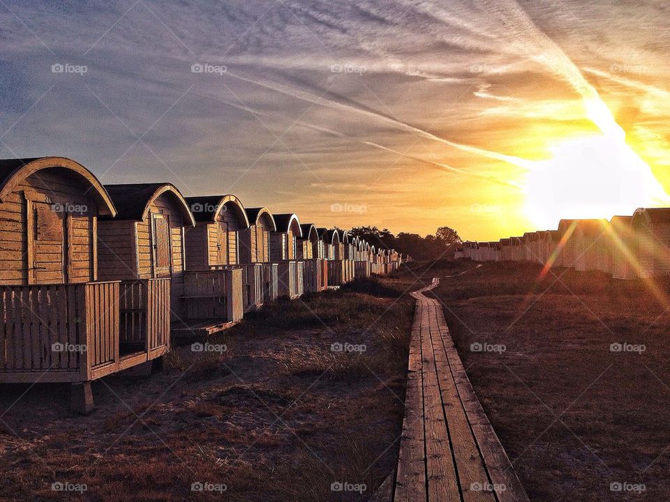 Golden morning at the huts