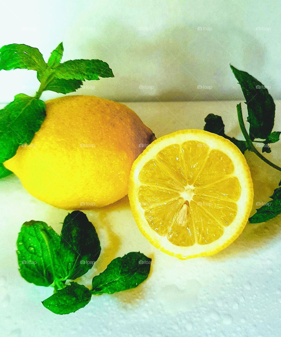 lemons and mint leaves