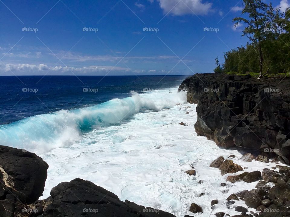 Waves on the lava