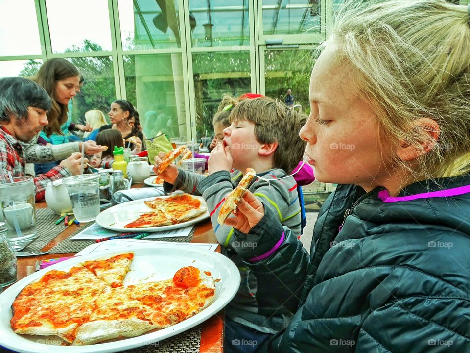 Kids Eating Pizza
