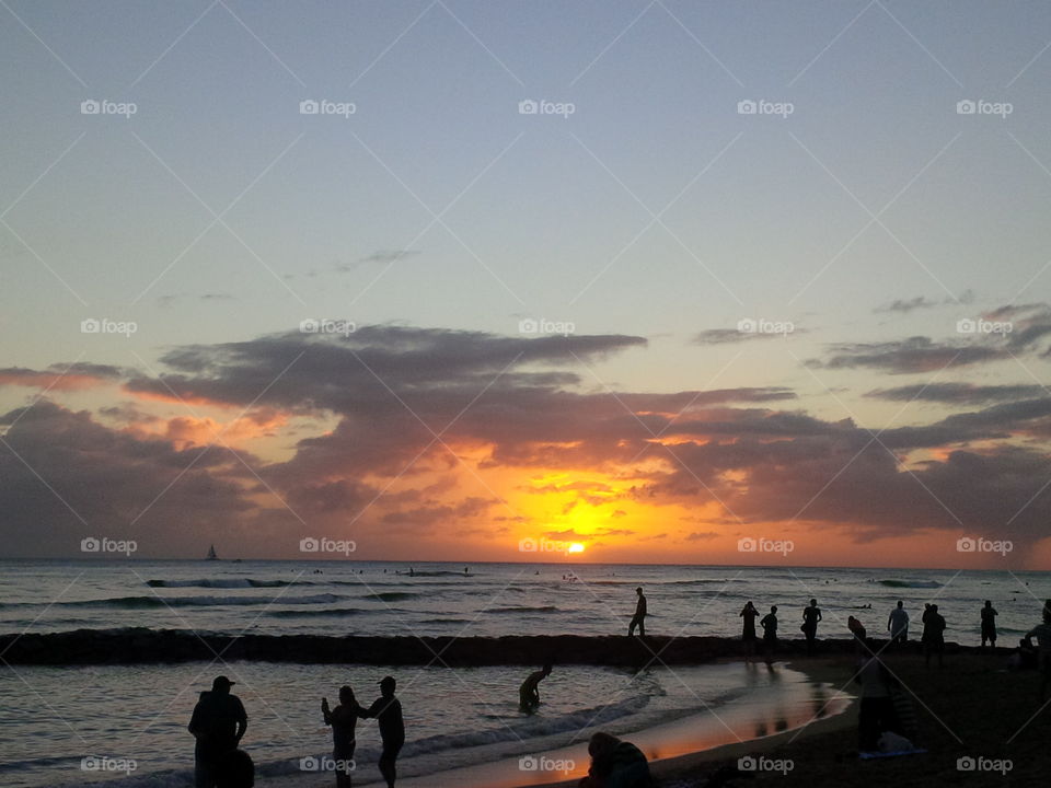 Tropical Island Sunset on the Famous Waikiki Beach