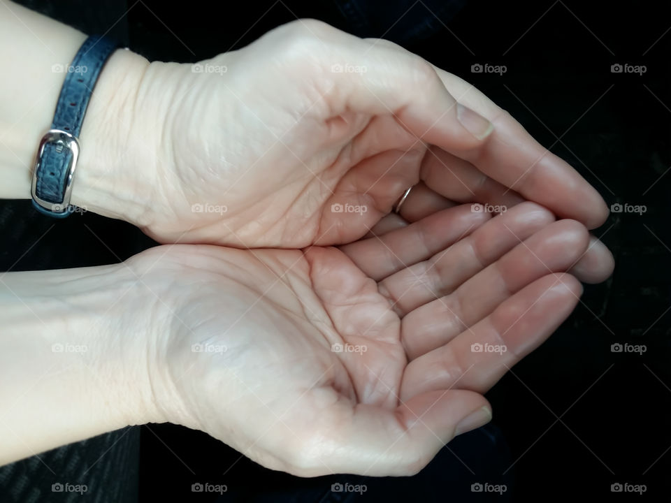 Cupped Hands