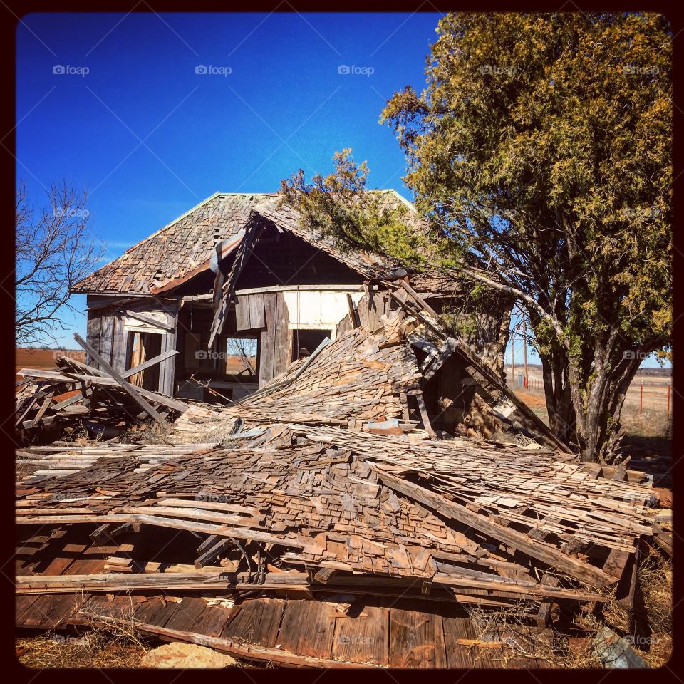 Abandoned house in Fisher County in Texas. 