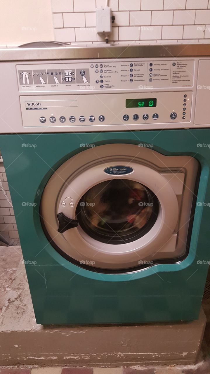 laundrymachine