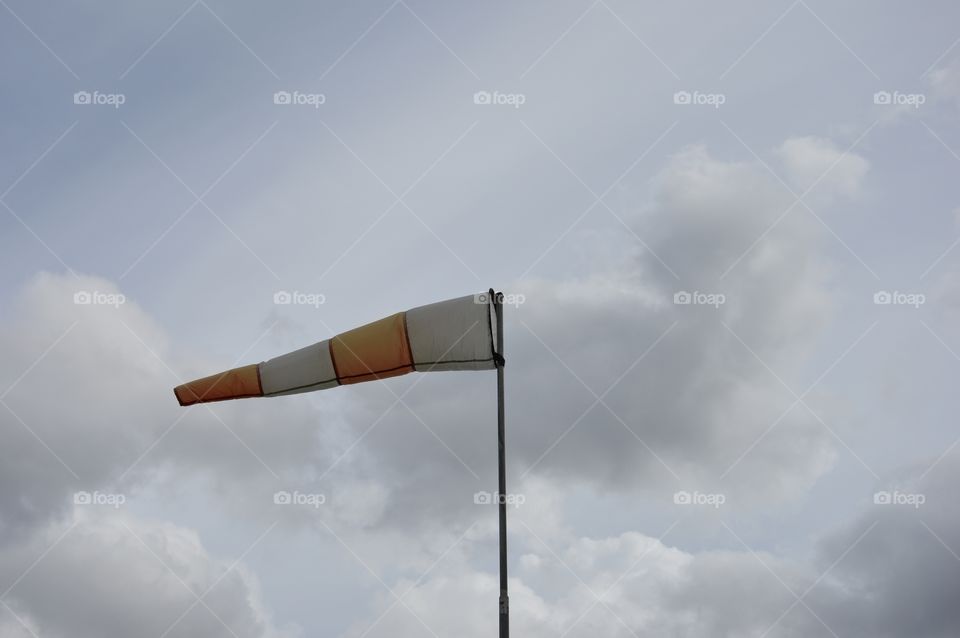 wind arrow