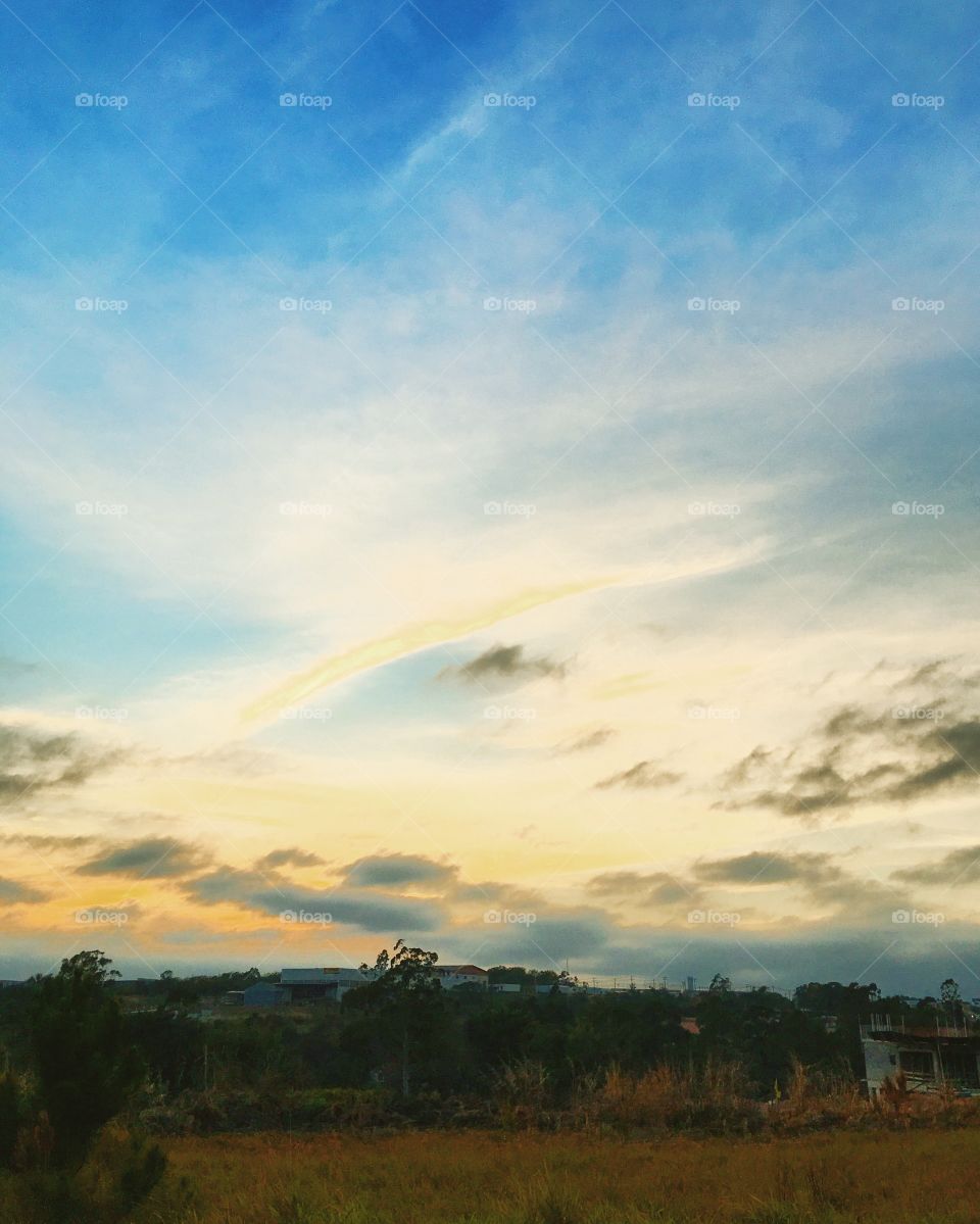 🌅Desperte, Jundiaí.
Que a jornada possa valer a pena!
🍃
#sol #sun #sky #céu #photo #nature #morning #alvorada #natureza #horizonte #fotografia #pictureoftheday #paisagem #inspiração #amanhecer #mobgraphy #mobgrafia #Jundiaí #AmoJundiaí