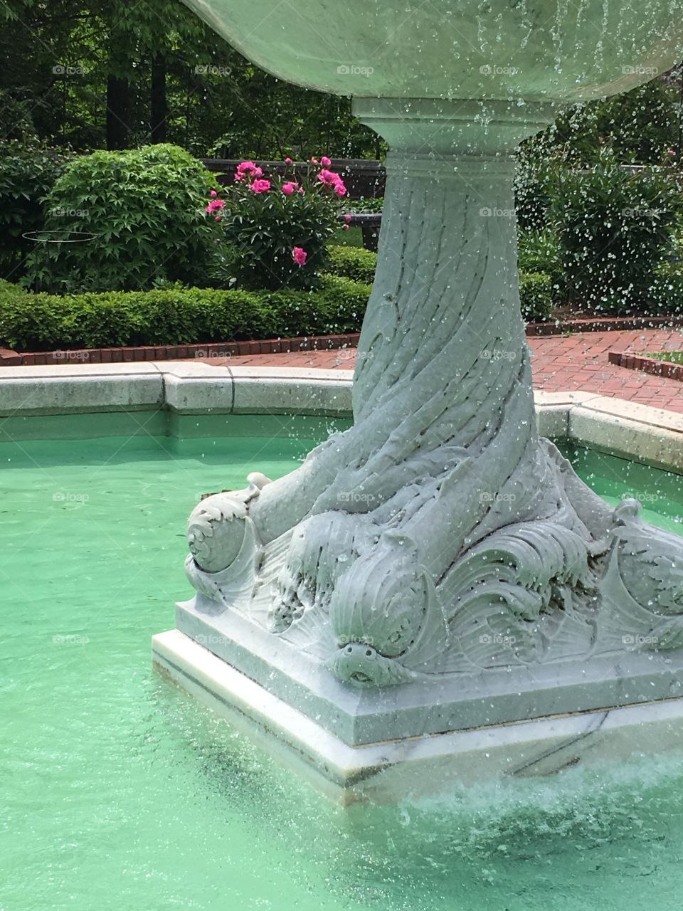 Glensheen fountain