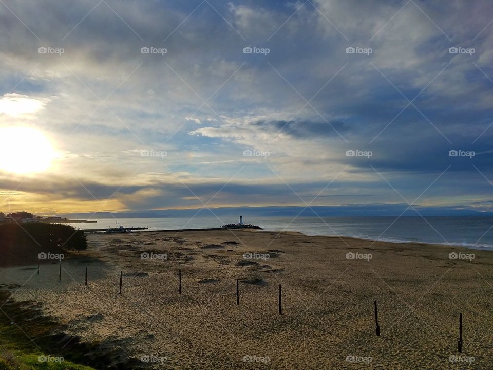 Sunrise at Walton lighthouse in Santa Cruz