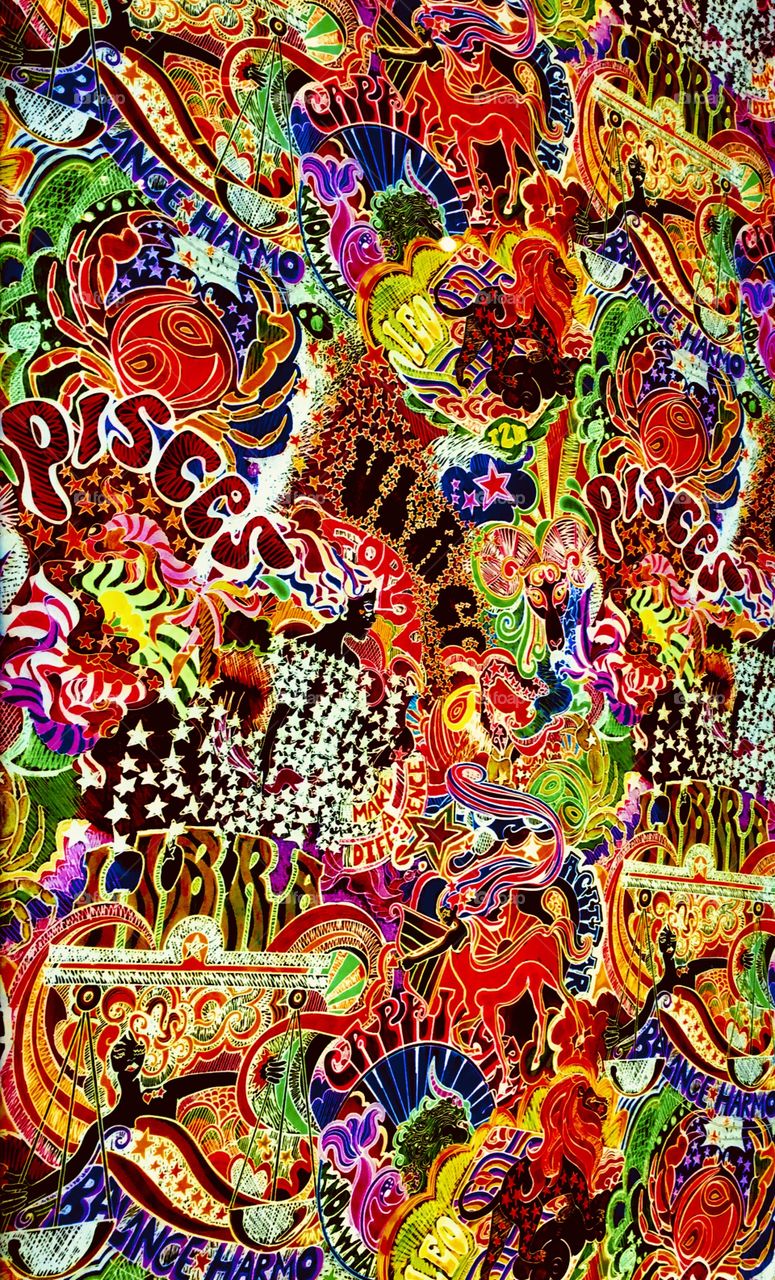 I love these colors! - Most of us live in a world full of colors, usually perceived in an infinite number of multicolored