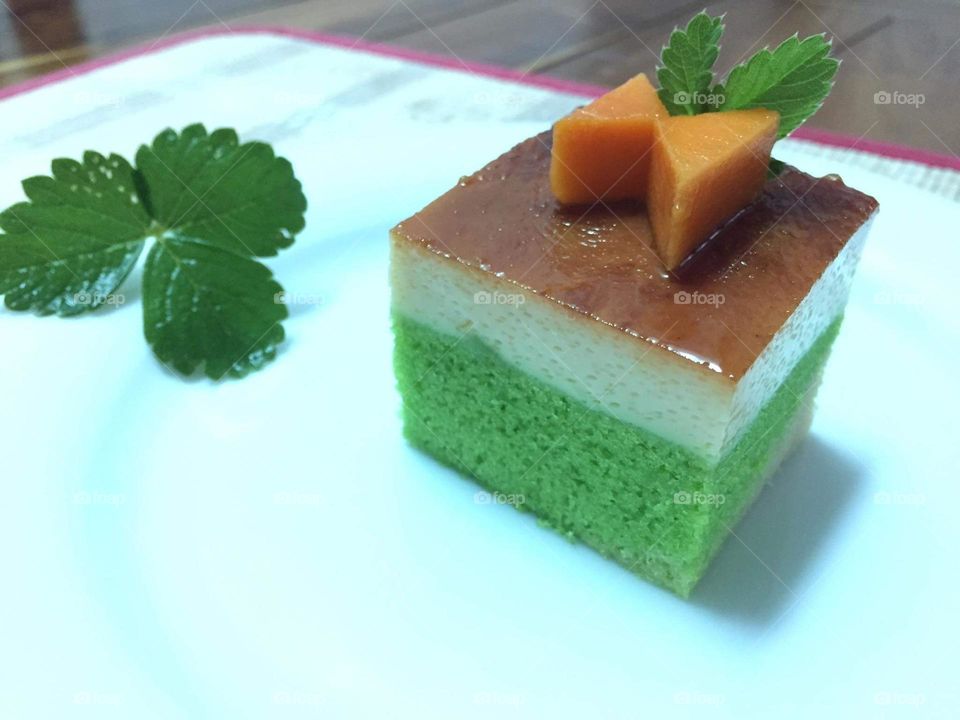 Cream Caramel with Cake