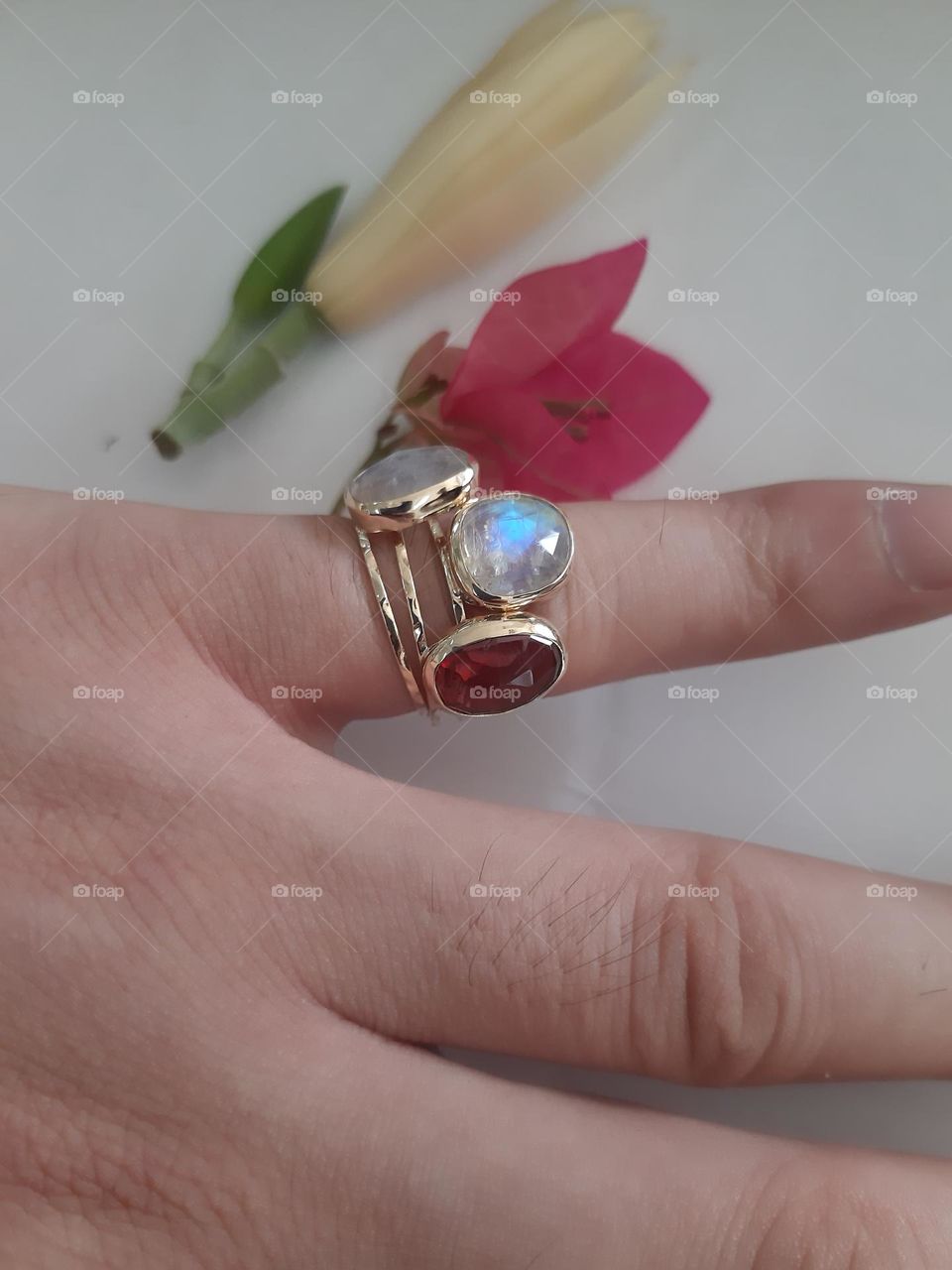 Mix of 14k Gold ring with Mix of precious stone