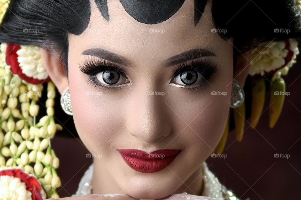 When I look in to your eyes