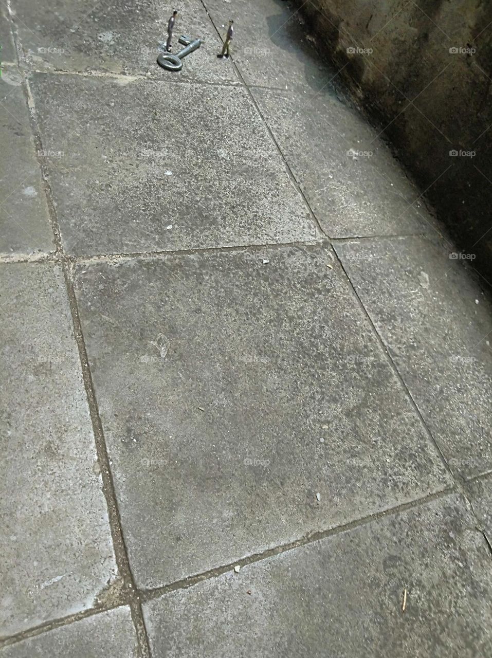 The world of Liliput, key