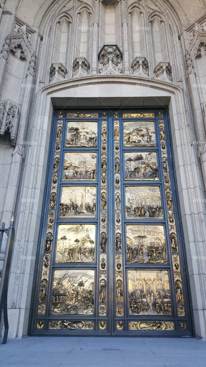 Grace Cathedral and its doors