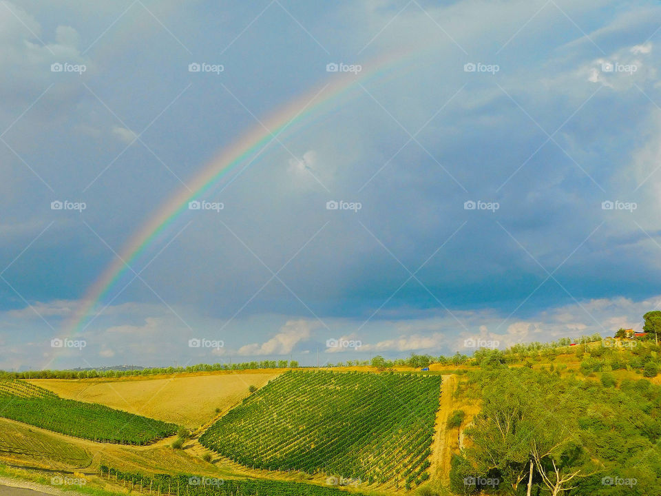 A rainbow in the Tuscany countryside