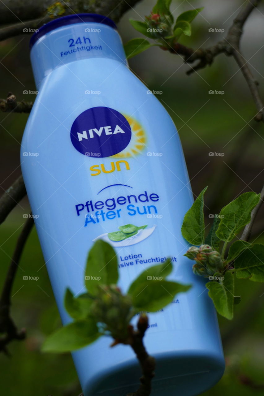 blue & green - nivea & spring