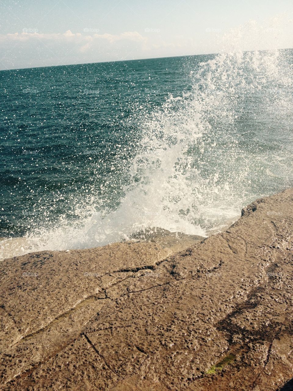 Splashing Waves 