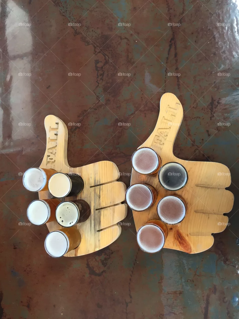 Thumbs up 
