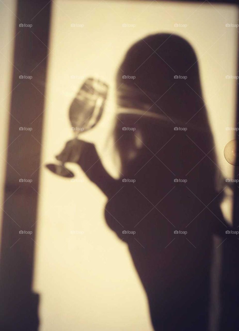 Glass#wine#girl#shadow