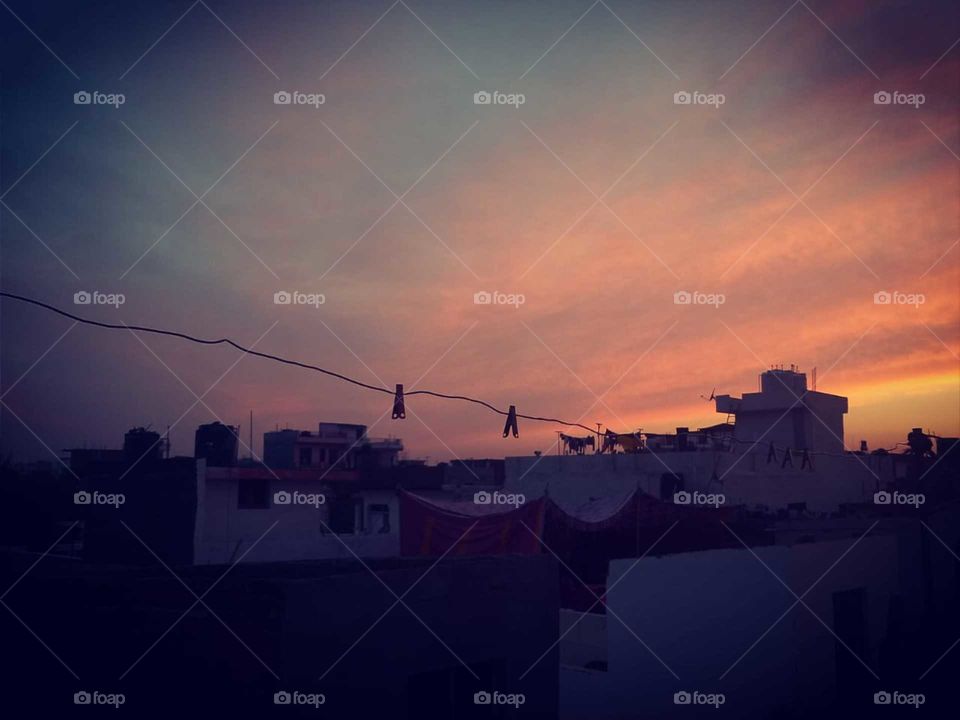 Sunsets with the vibes..