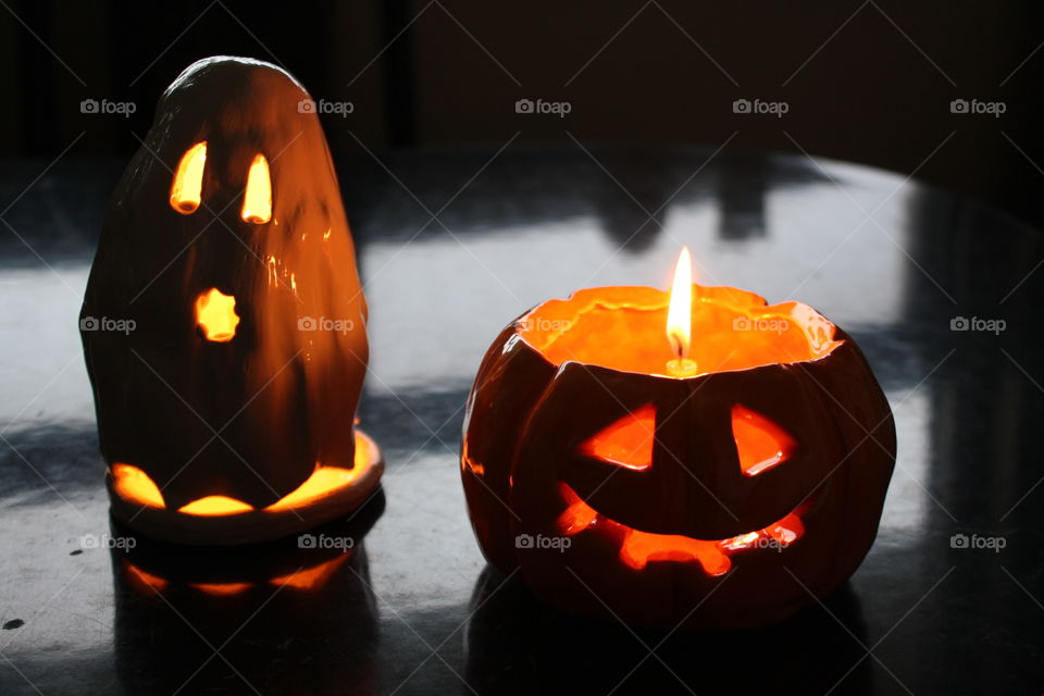 Spooky ceramic candlelights