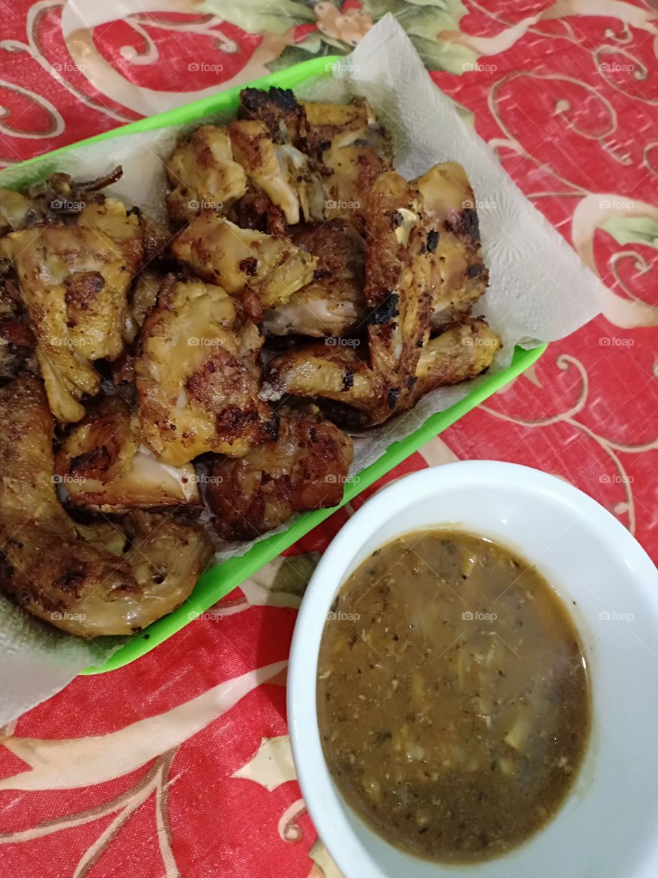 Spiced chicken in basik and rosemary