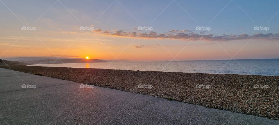 Sunrise in Weymouth dorset in the south of england