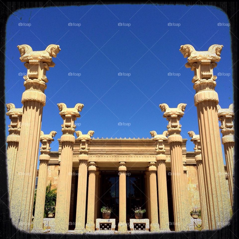 Pillars 