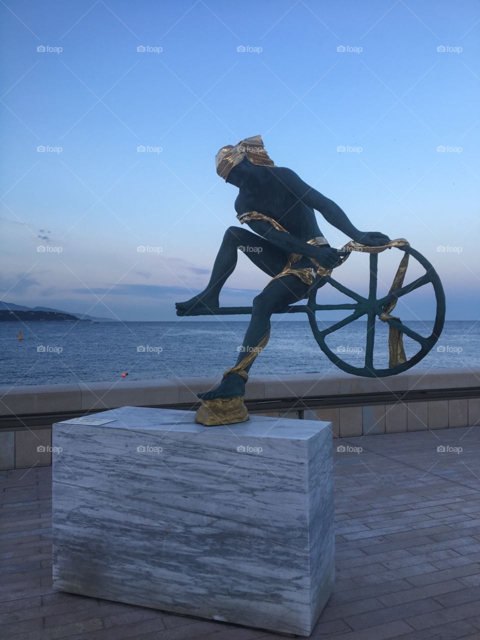 Sea statue in Monaco port