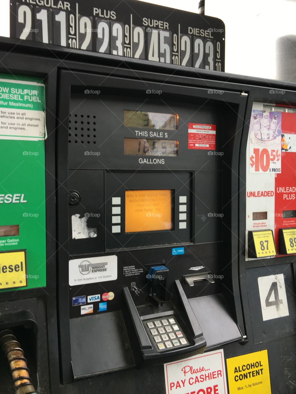 Gas pimp with prices, we need to fill up!