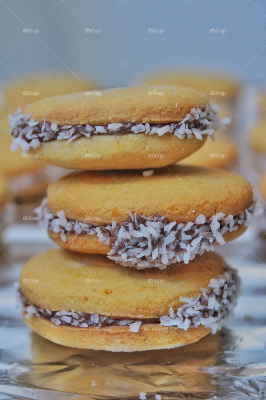 Argentinian dessert "alfajores"