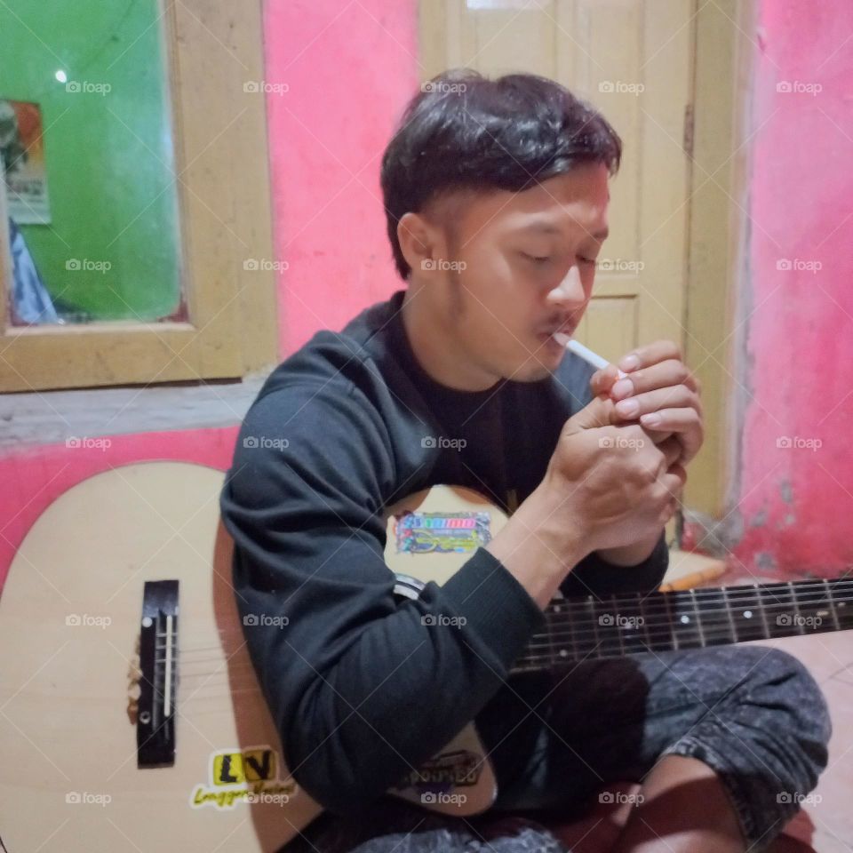 Staying up late while playing guitar