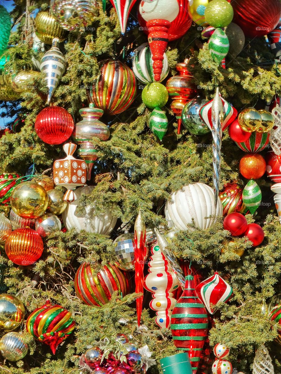 Festive Christmas Tree
