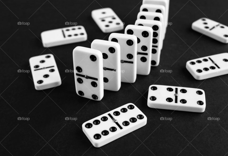 Black and White Domino's