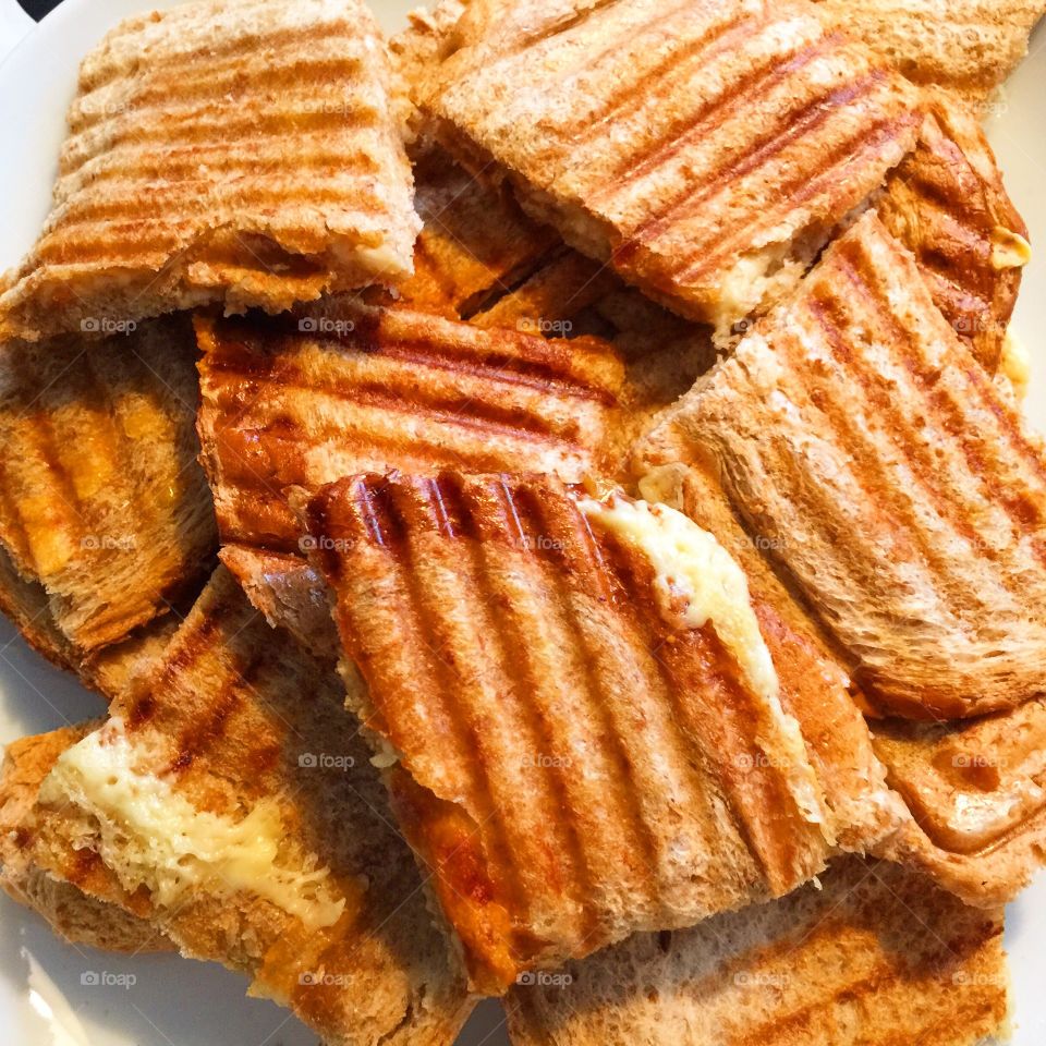 Toasted bread brown with cheese