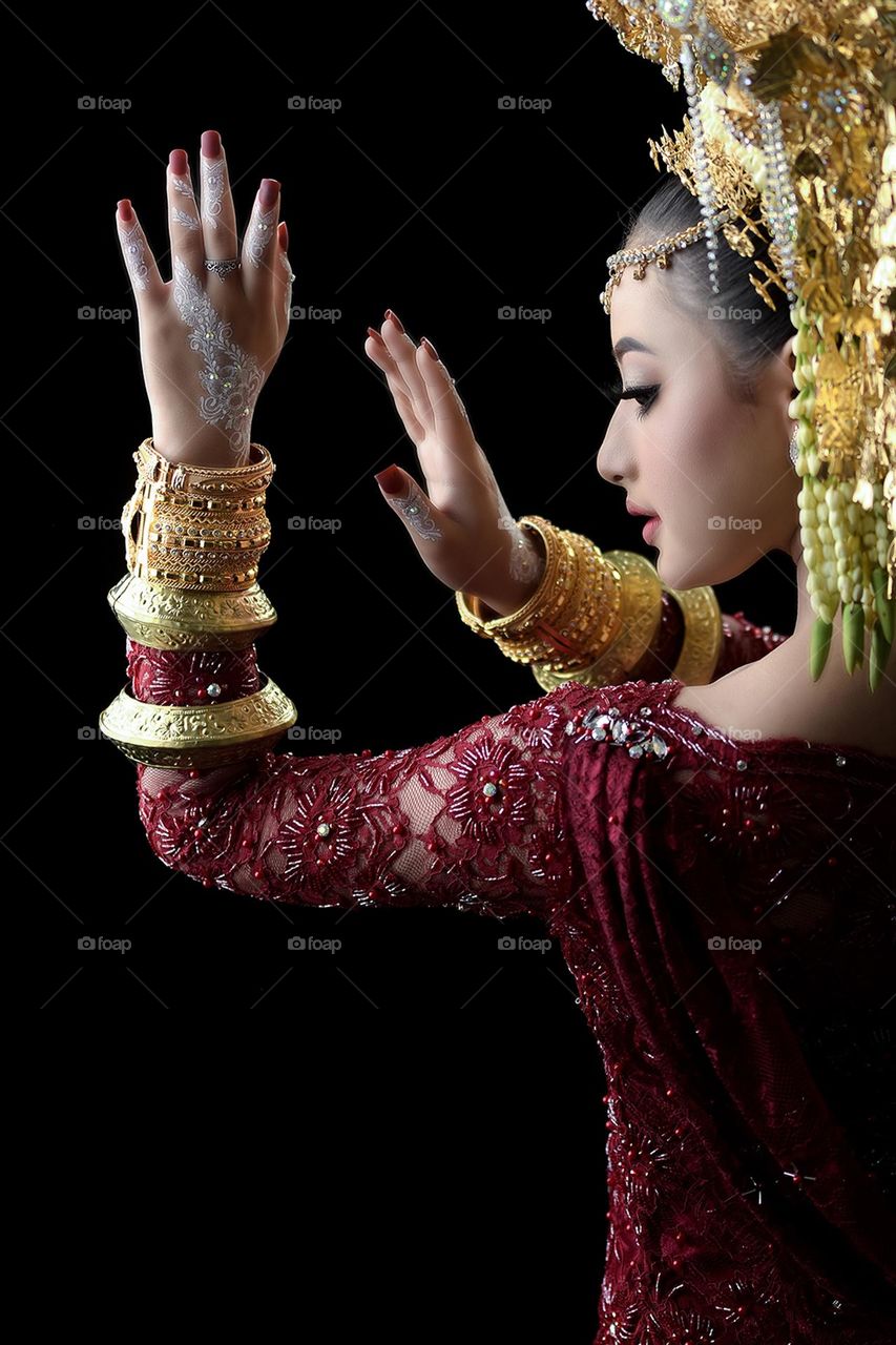 Model bride in Sumatra