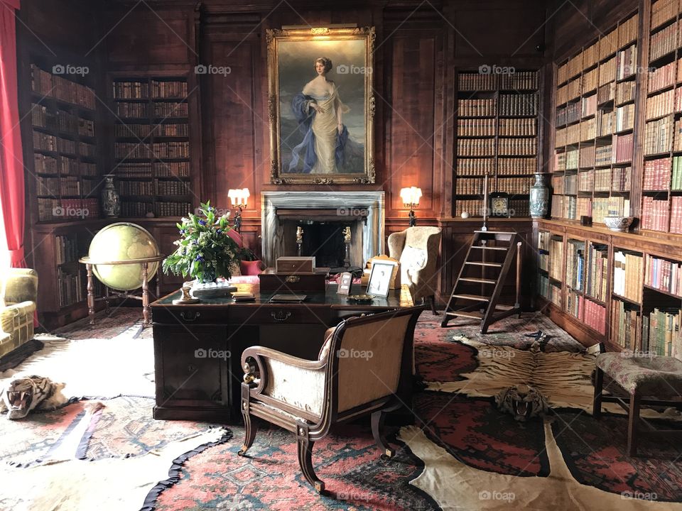 Library in Dunrobin Castle
