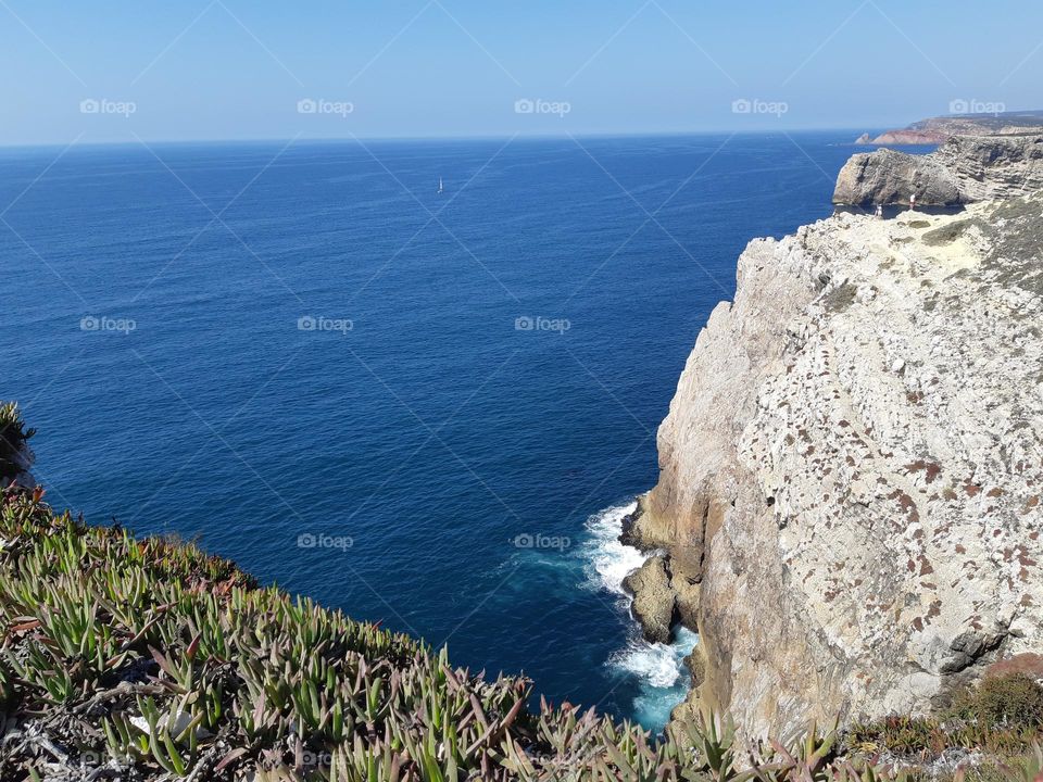Cliffs beach - Algarve