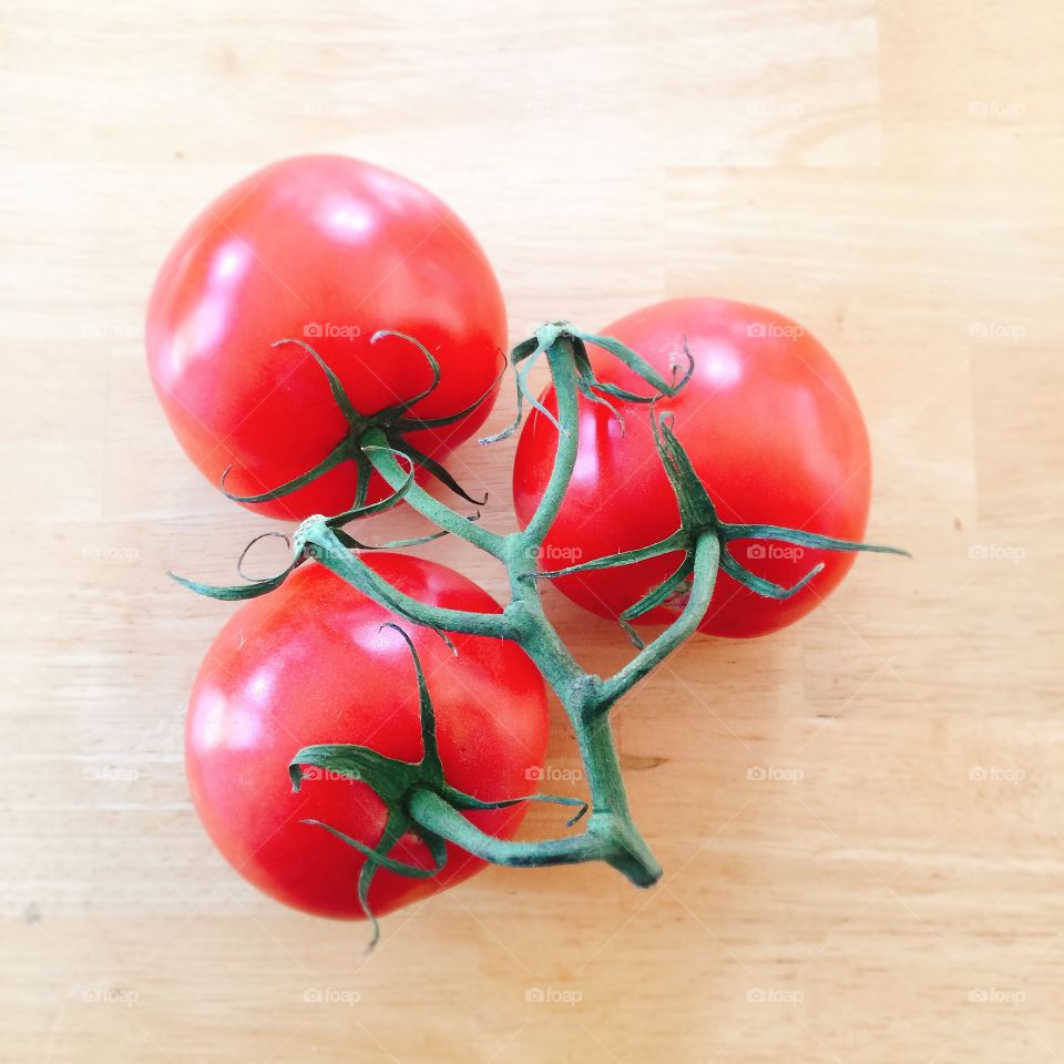 Fresh tomatoes 