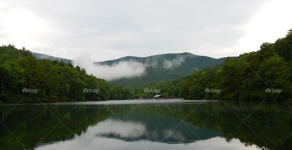 Beautiful mountain reflection on lake at Vogel state park in Georgia