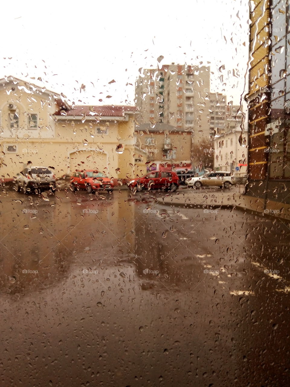 дождь.город.улица.капли.погода.