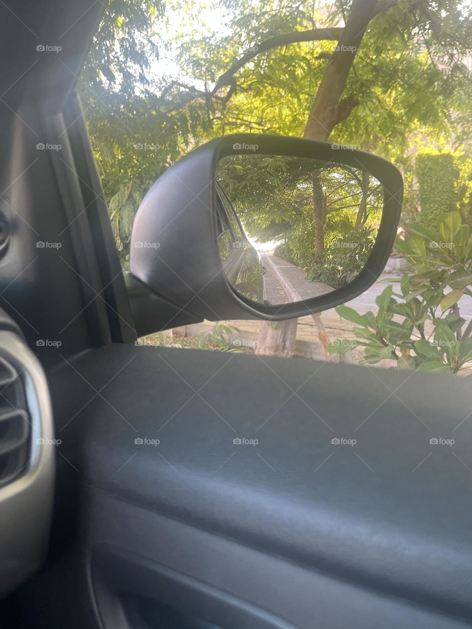 side mirror sight 2