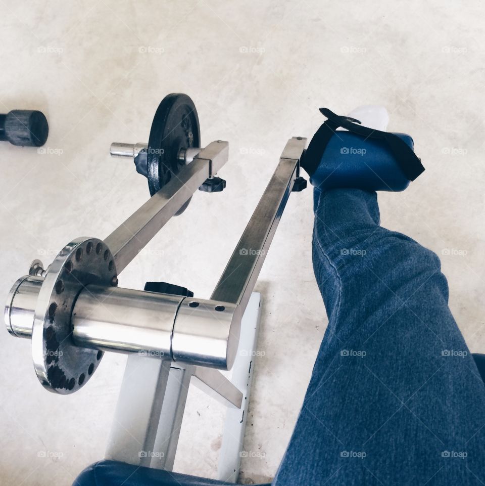 Leg exercise