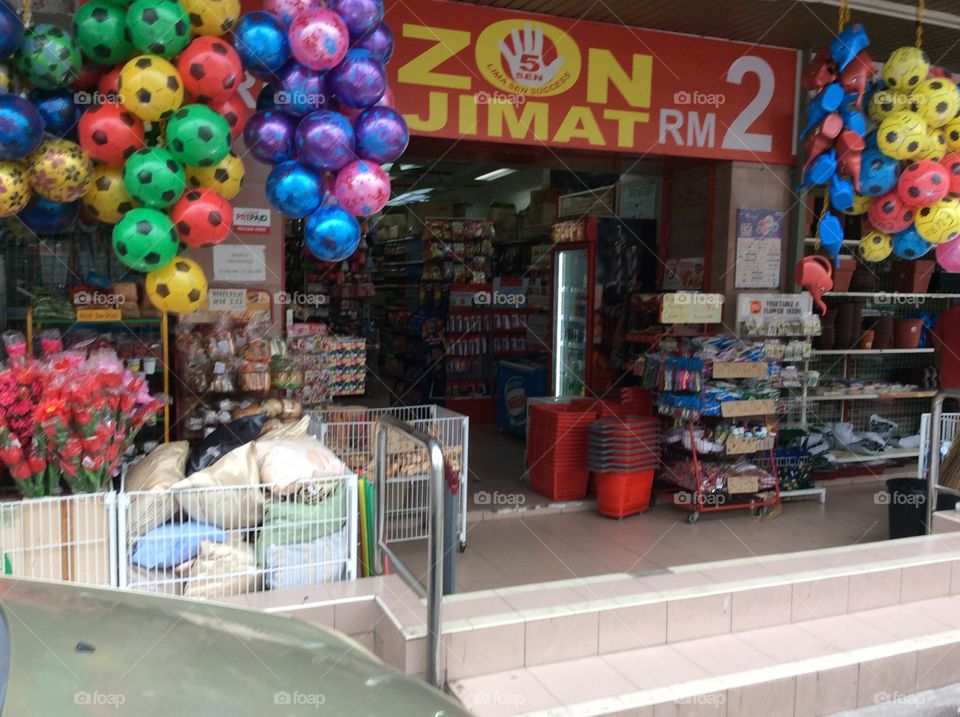 Ringgit Two Shop in Malaysia 