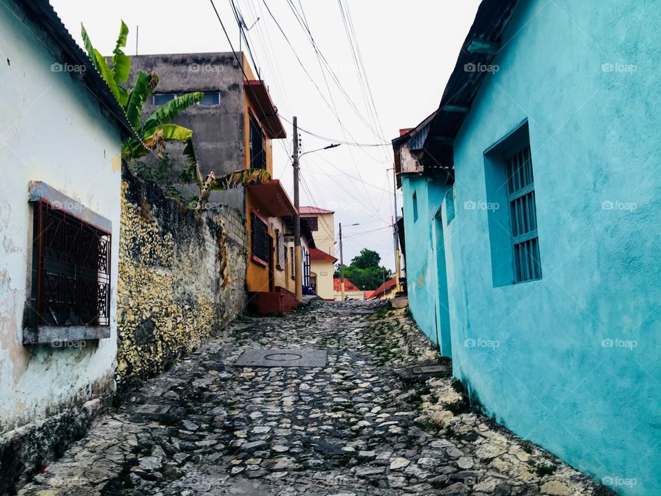 The quiet narrow cobbled streets of the small colonial town of Flores, Guatemala