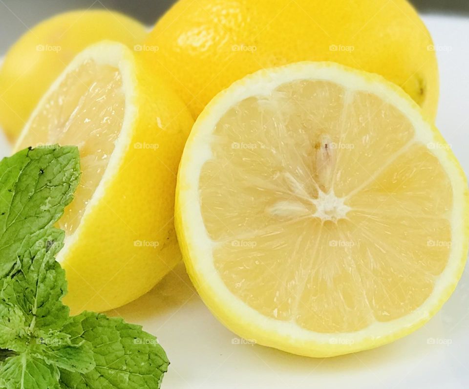 A lemon and mint combination is perfect treat for summer.