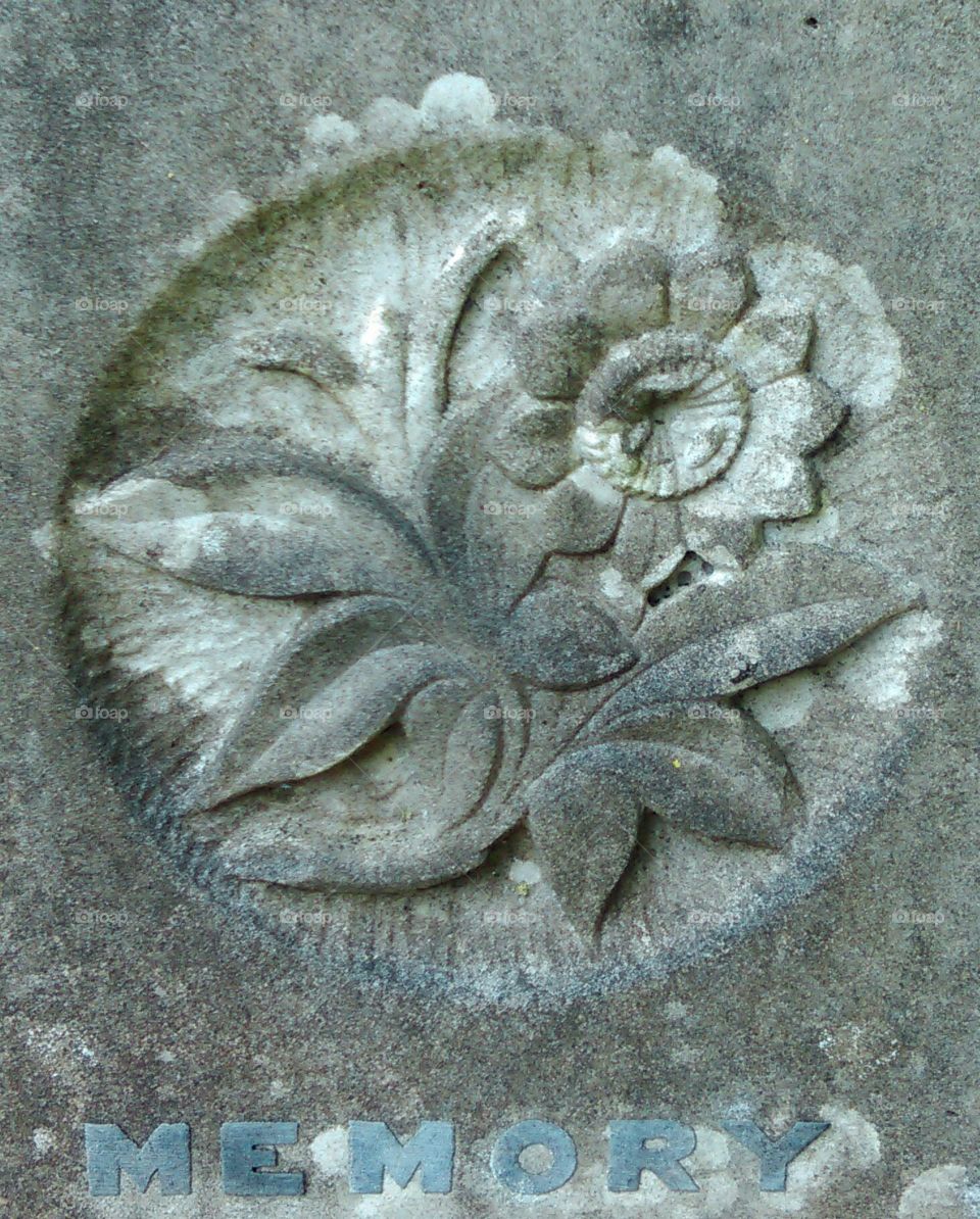 sunflower grave detail