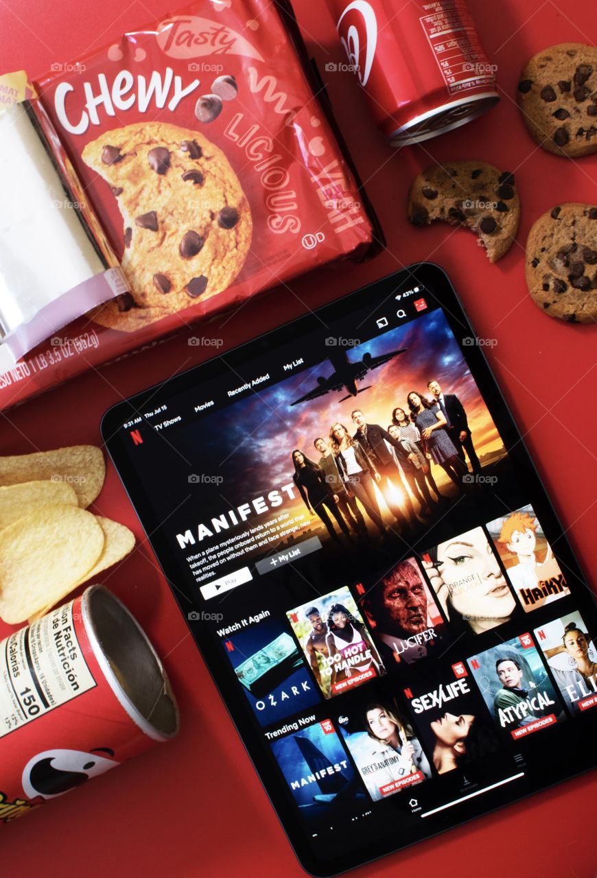 Red power! Brought to you buy Netflix and the snacks I enjoy while binge watching netflix! Here’s my experimental shot for flatlays. Enjoy!