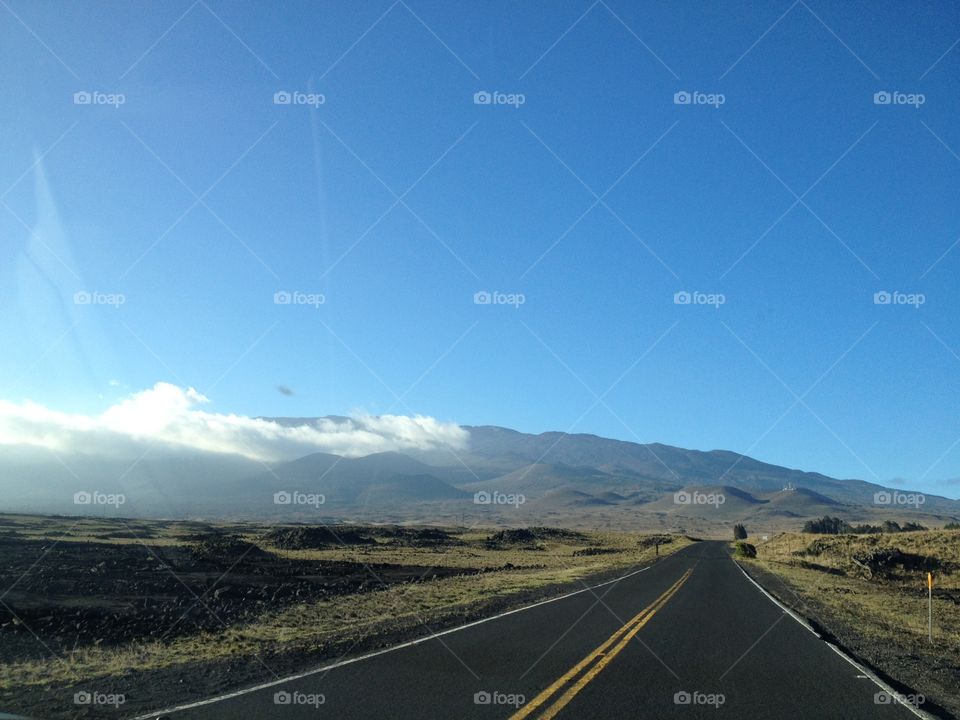 Road to Mauna Kea 