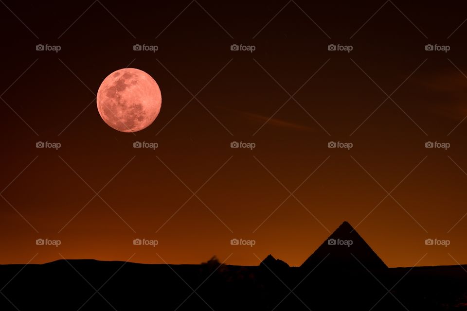 Full moon and Pyramid